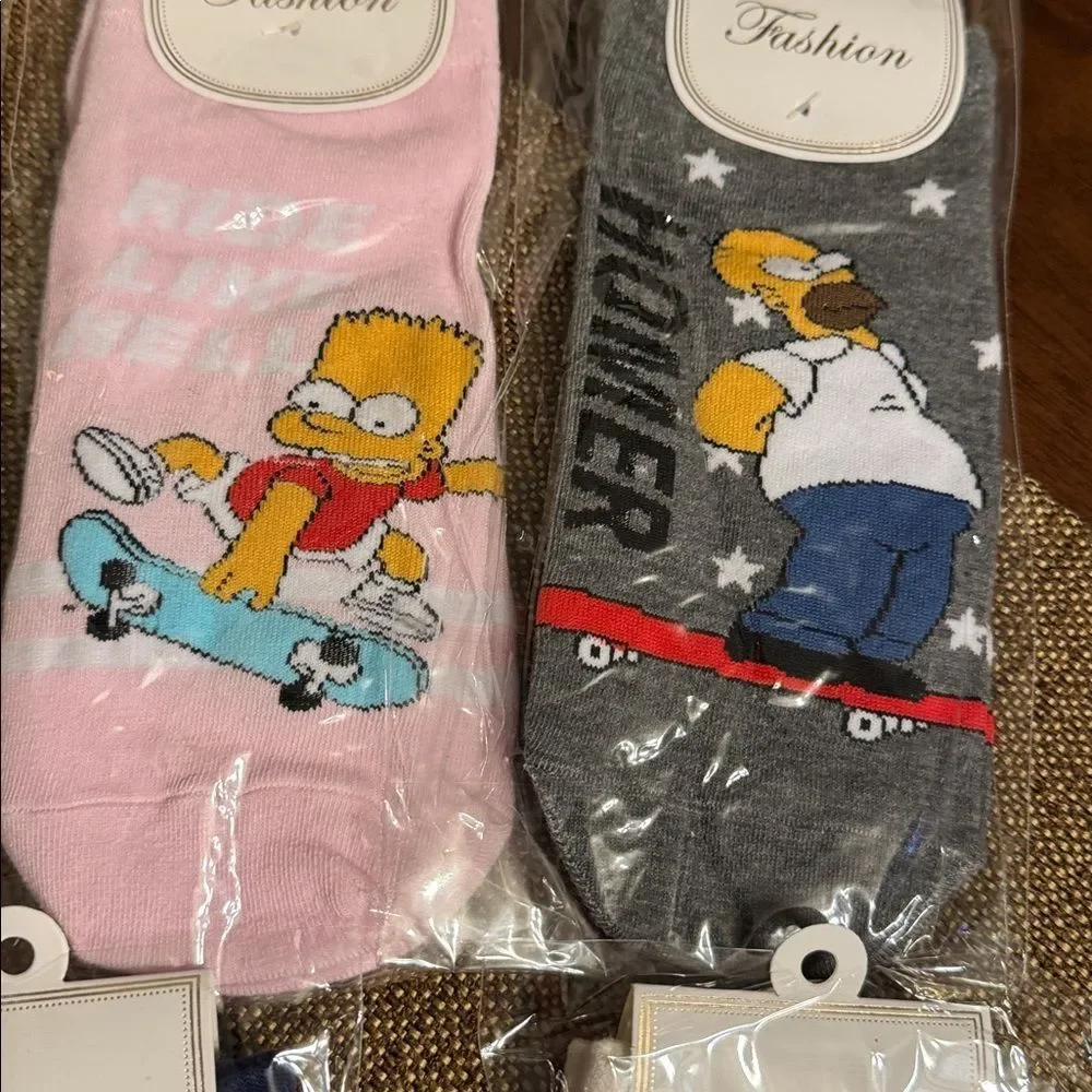 3214-Matthew Fun Item- Kids Socks Various Colors Available